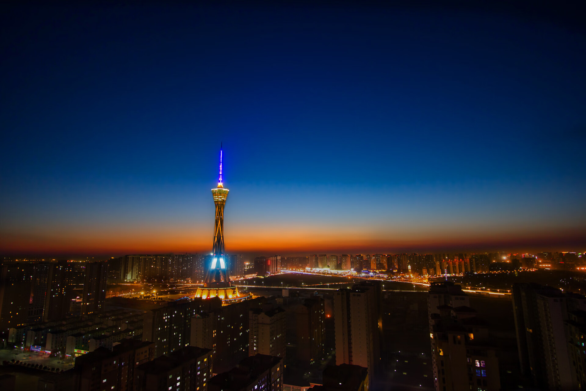 AIYOUXI.COM-“尼古拉斯·桑特基的远射能力与精准传球，成为阿根廷美洲狮队的致命武器”