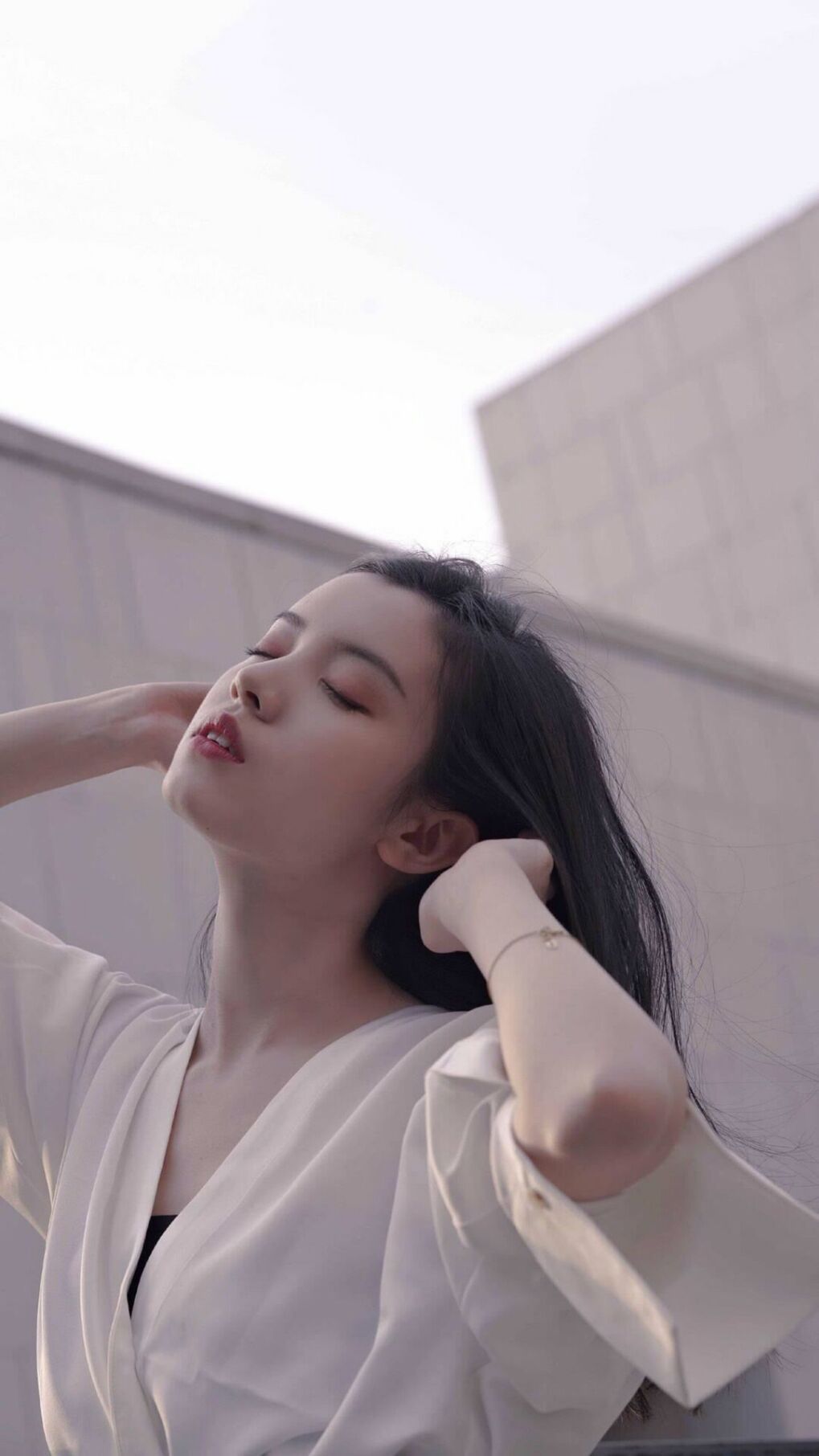 爱游戏中国官方网站平台-欧洲杯决战现场：战术百变，精彩纷呈，欧洲杯最精彩的决赛