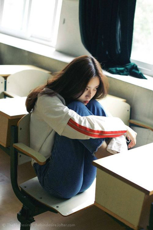 AYX体育-维尔·冯·威克：在紧张对抗中总能保持冷静，精准突破敌防，维克多冯华尔兹教学中文讲解